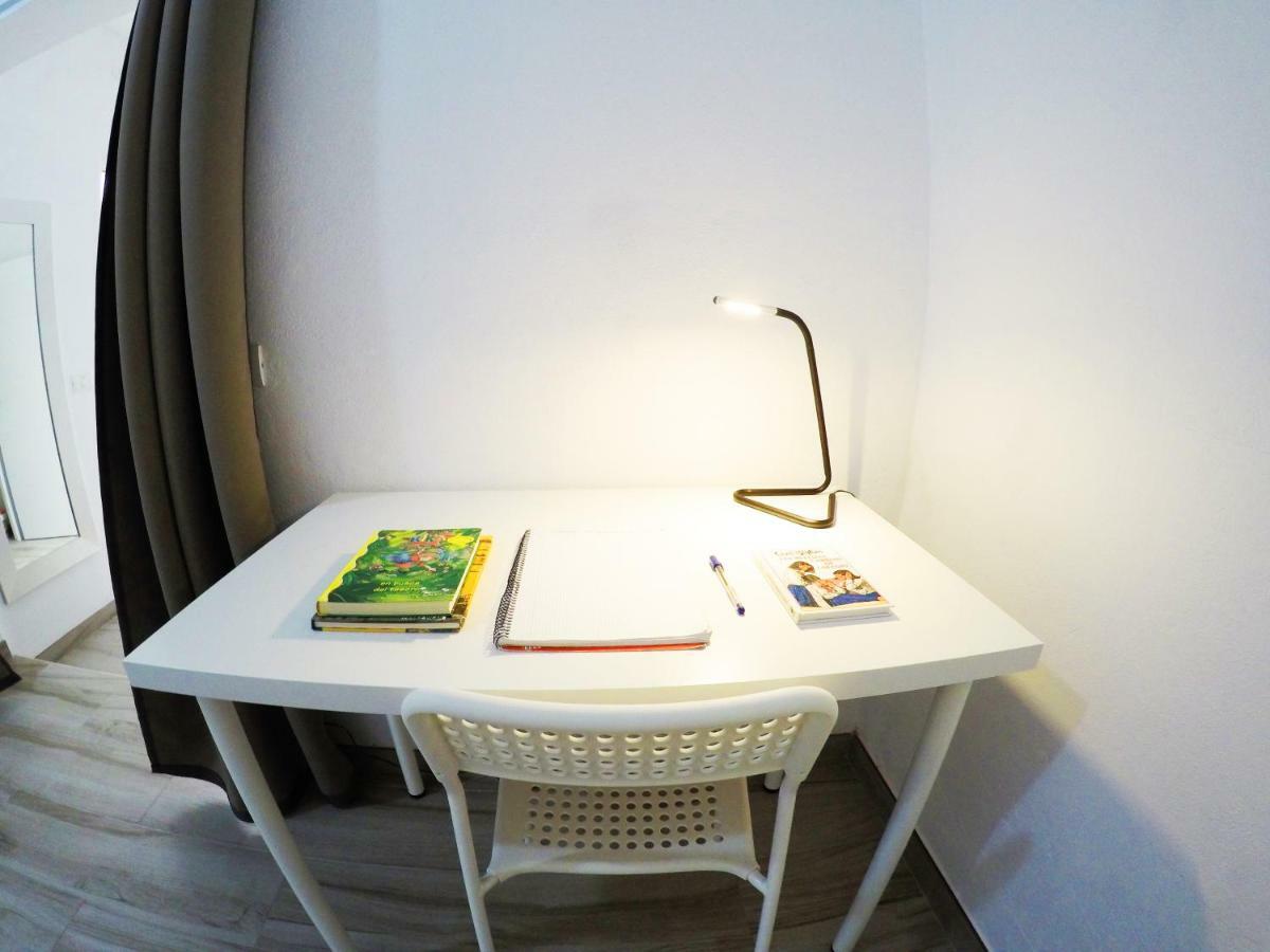 Apartamentos Ainara ซานตาครูซ เด เตเนริเฟ ภายนอก รูปภาพ