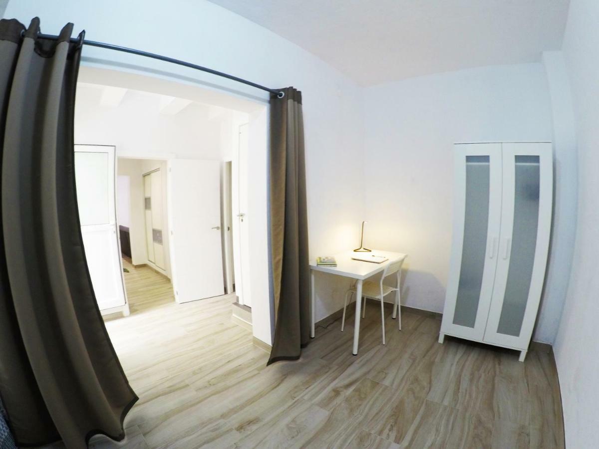 Apartamentos Ainara ซานตาครูซ เด เตเนริเฟ ภายนอก รูปภาพ